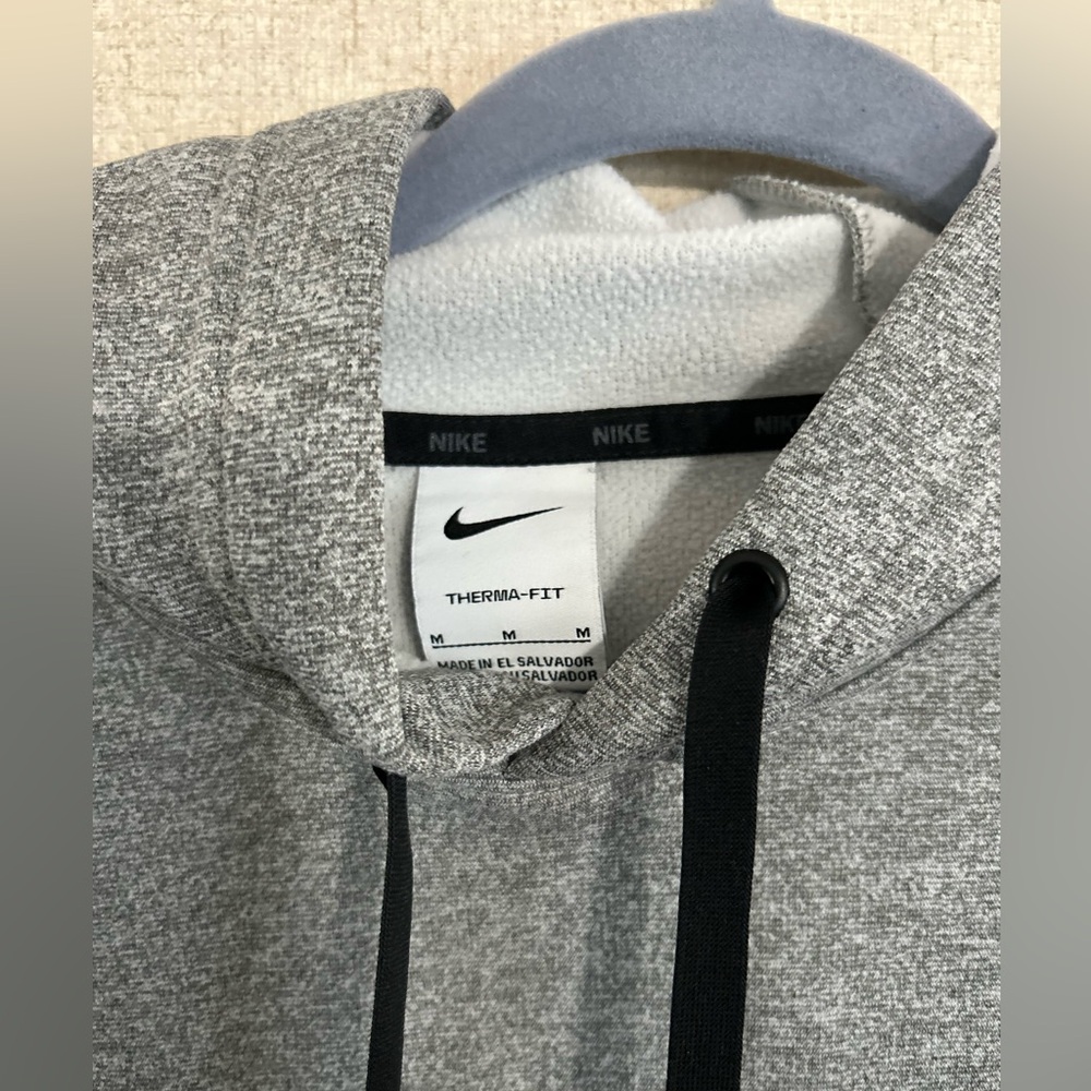 Nike Heather Gray Therma-Fit Sweatshirt - Picture 3 of 5
